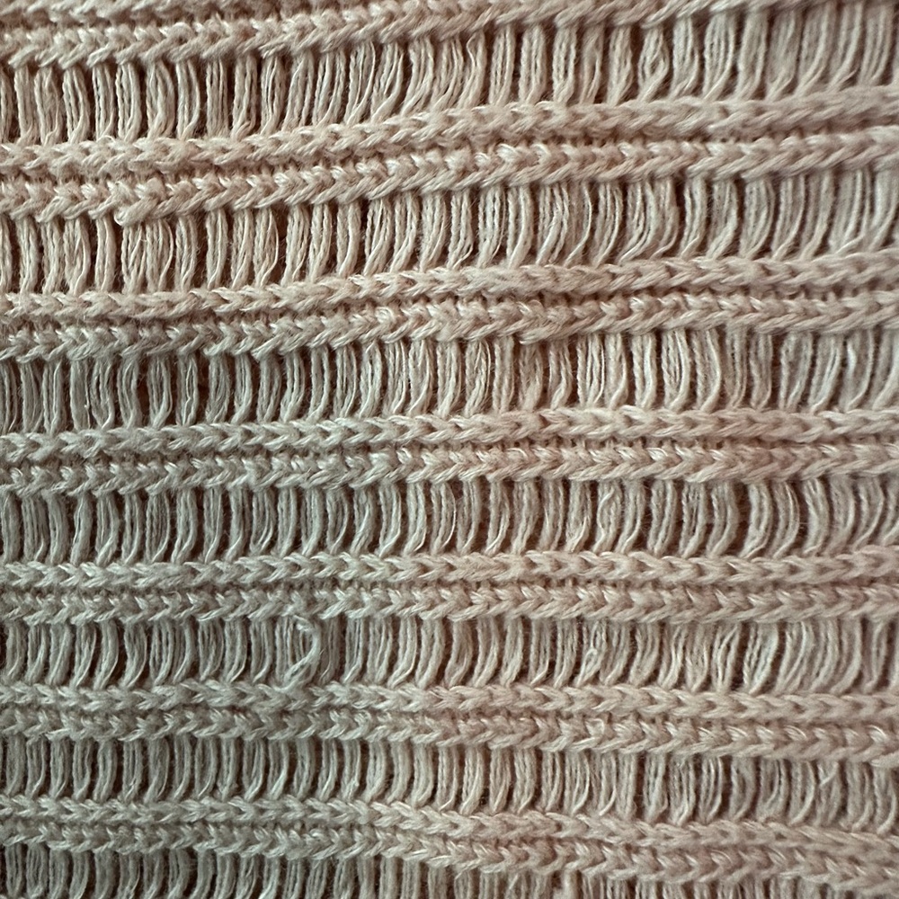 Anthropologie Akemi+Kin Fringe Sweater in Blush Pink 🩷 Size XS - Picture 8 of 9